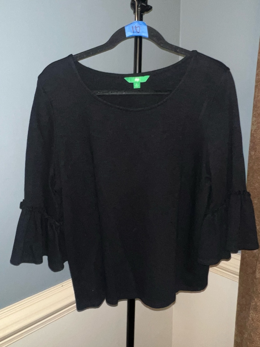 dip Black Ruffle-Sleeve Women's Sweater